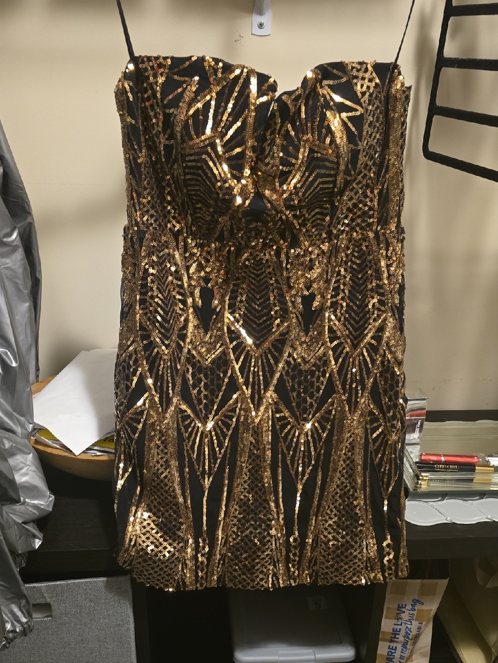 Fashion Nova Black & Gold Strapless Sequin Dress
